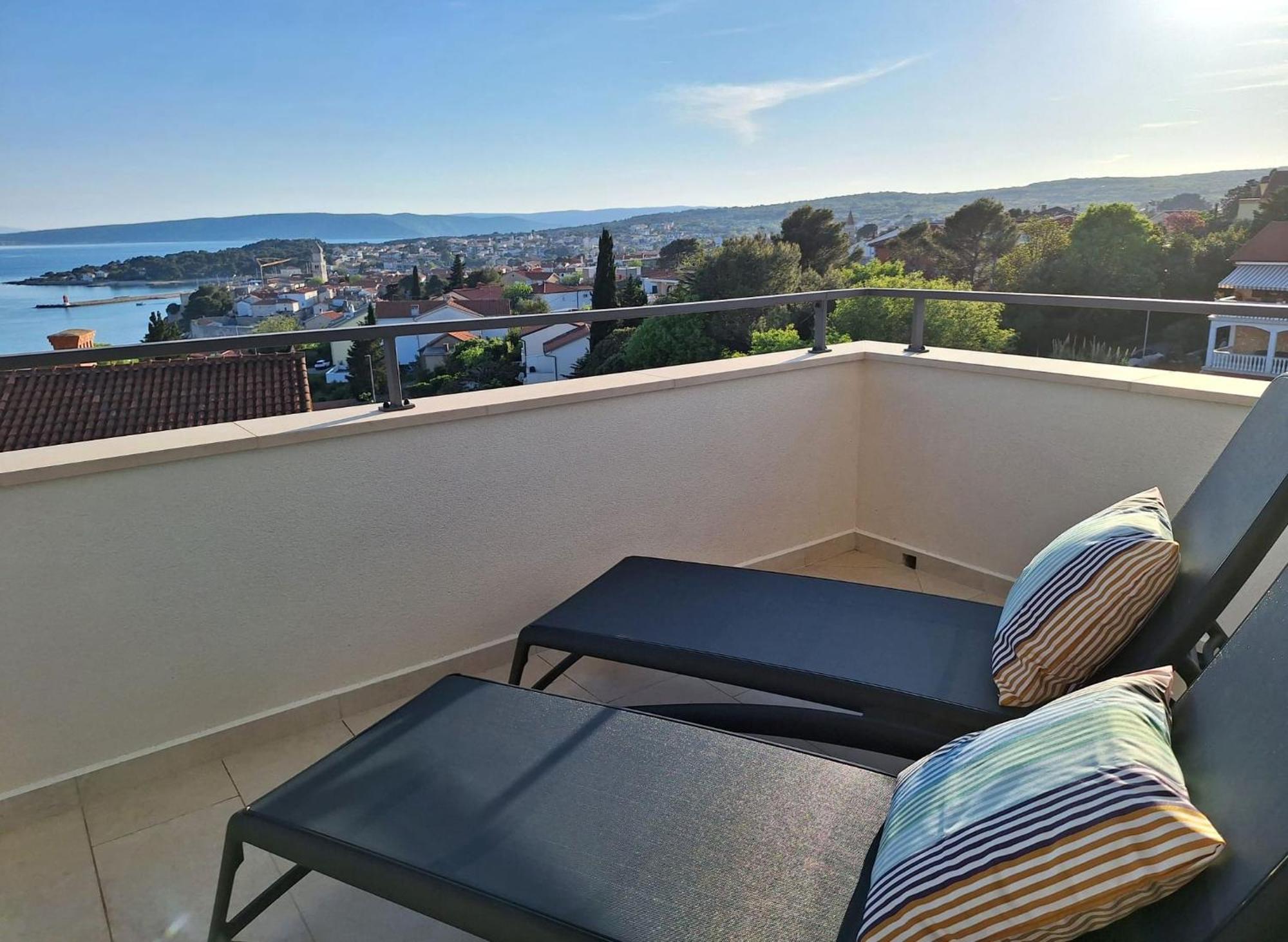 Sea View Apartments Ivana 克尔克 外观 照片