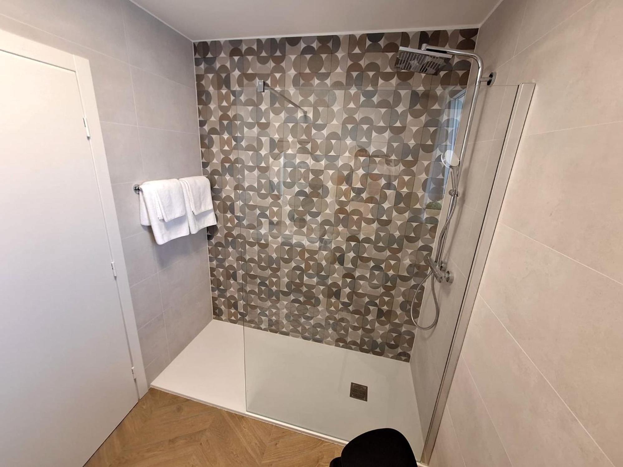 Sea View Apartments Ivana 克尔克 外观 照片